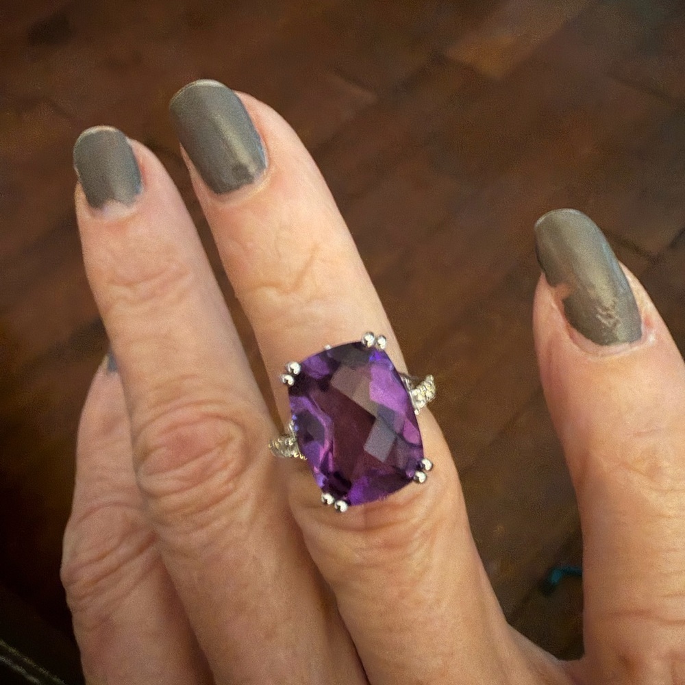 💎💎💎BOGOHO💎💎💎Vibrant Amethyst Silver Ring-size 6 - Picture 9 of 12